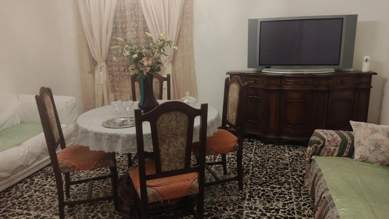 Апартаменты Holiday House I Colli Pisani Капанноли Экстерьер фото